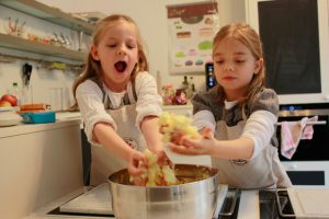 Drei-Gänge-Menü Weihnachten mit Kindern: Schweinebraten // HIMBEER