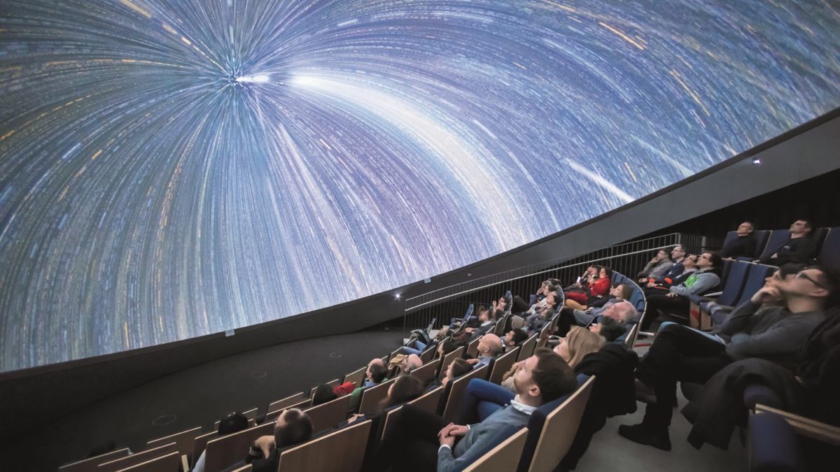 Supernova - neues Fulldome Planetarium eröffnet | Muenchen mit Kind