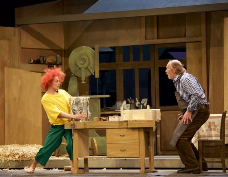 Pumuckl Meister Eder Szene Musical | Muenchen mit Kind