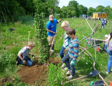Kinder Garten gärtnern LBV Naturparadies // Muenchen mit Kind