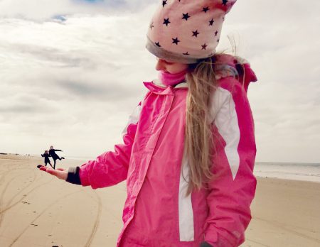 Familienurlaub in Zeeland. Niederlande: Am Strand mit Kindern // HIMBEER