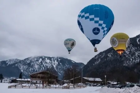 Montgolfiade Heissluftballons Winter Tegernsee // Muenchen mit Kind