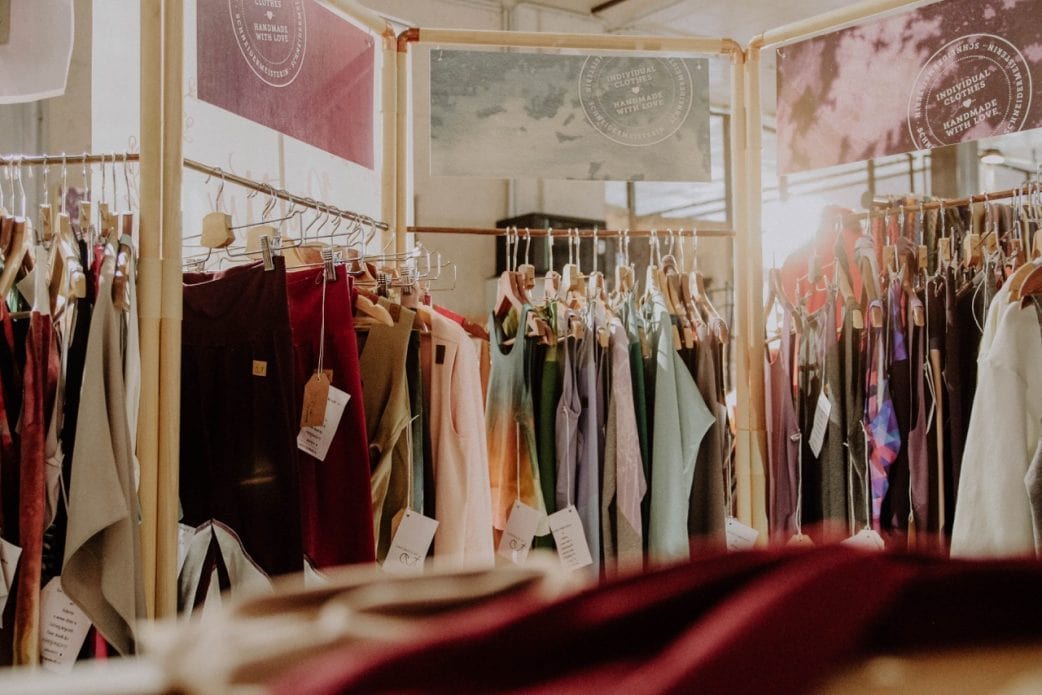 Kunst- und Designmarkt Kleider Fashion // HIMBEER