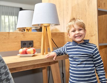 Kind Junge Das Ludwig Kinderhorte Tester // HIMBEERE