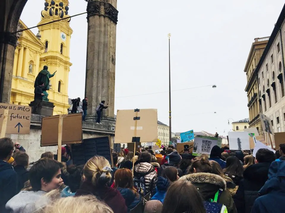 Fridays for Future-Demo in München // HIMBEER