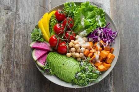 Ernährungsberatung Bowl Gesund // HIMBEER