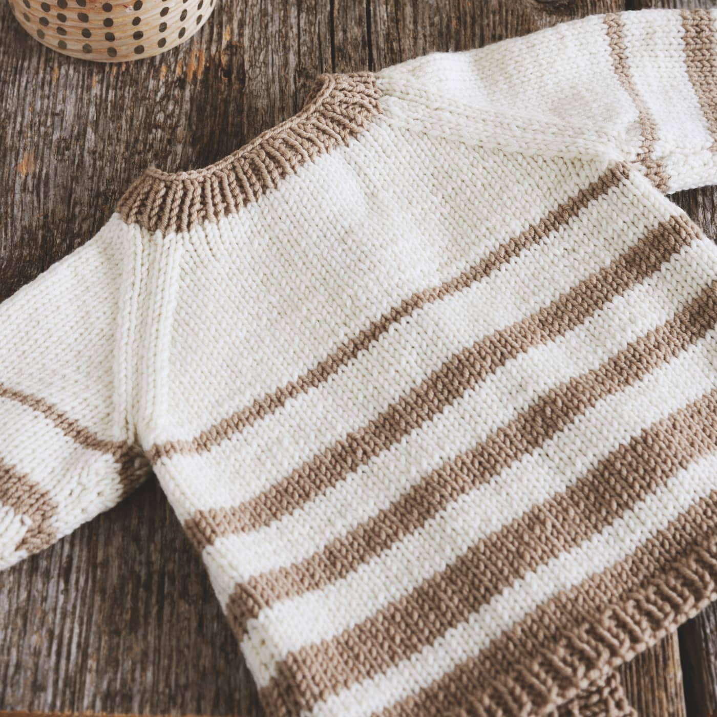 Pulloverjäckchen stricken // HIMBEER
