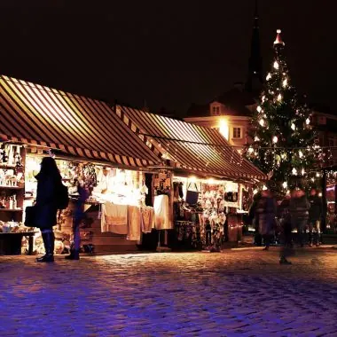 Stimmungsvolle Weihnachtsmärkte im Umland // HIMBEER