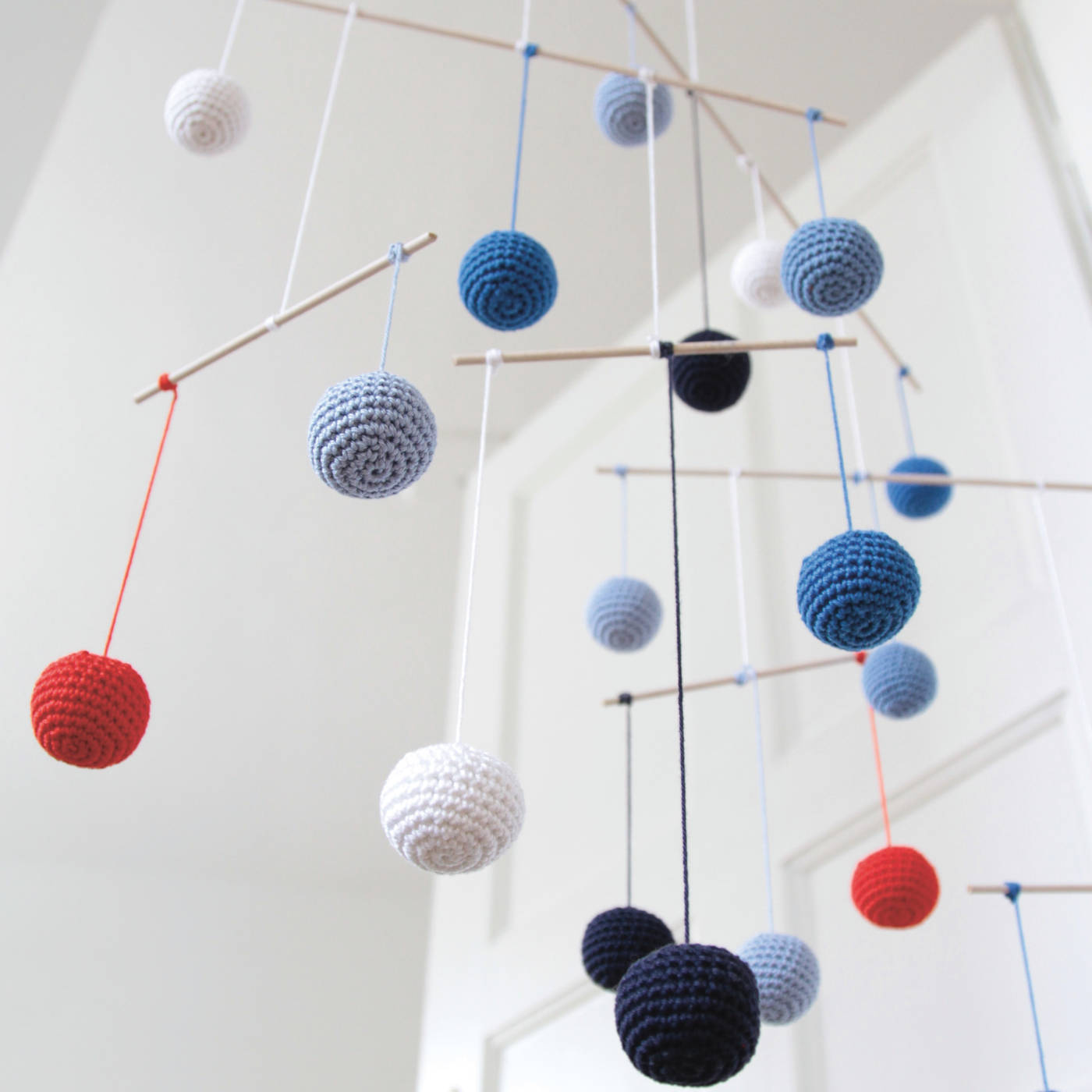 DIY: Martimes Mobile häkeln für Babys, Kleinkinder und Kinder // HIMBEER