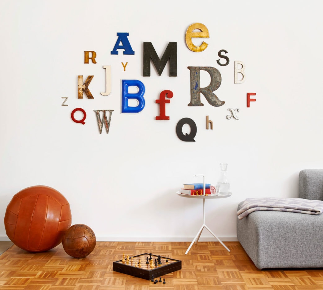 Tolle Geschenkidee: Vintage Retro-Buchstaben vom freundts wohnaccessoires // HIMBEER