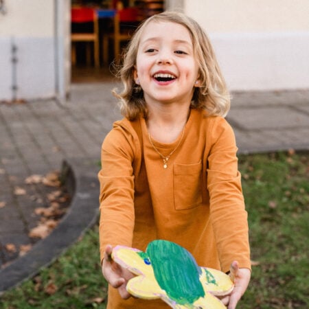 Ferienprogramm im Feierwerk Dschungelpalast: Bastelprogramm für Kinder // HIMBEER