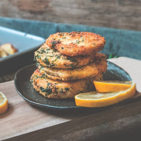 Sellerie-Schnitzel mit Ofenkartoffeln // HIMEER