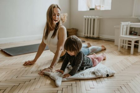 Sportübungen für zu Hause Kinder Yoga //HIMBEER