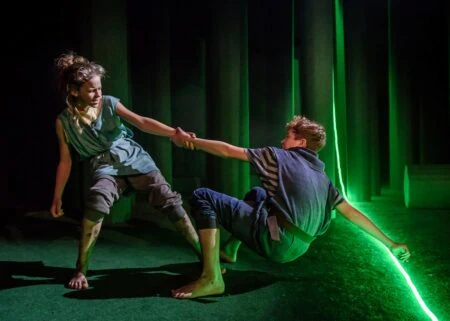 Kindertheater im Online-Stream: Ronja Räubertochter // HIMBEER