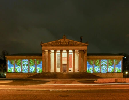 Inside Out – Projektionen auf die Fassaden der Staatlichen Antikensammlung // HIMBEER