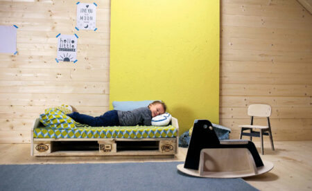Palettensofa für Kinder selber bauen // HIMBEER