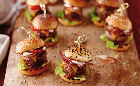 Rezept für Mini-Burger – Fingerfood für Kinder // HIMBEER
