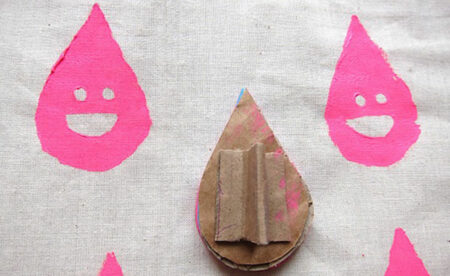 DIY-Stempel aus Moosgummi selber machen: Lustige Tropfengesichter // HIMBEER