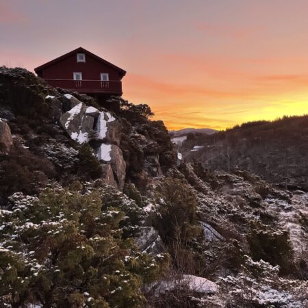 Hagland Lille – Ferienhaus für Familienurlaub in Westnorwegen // HIMBEER