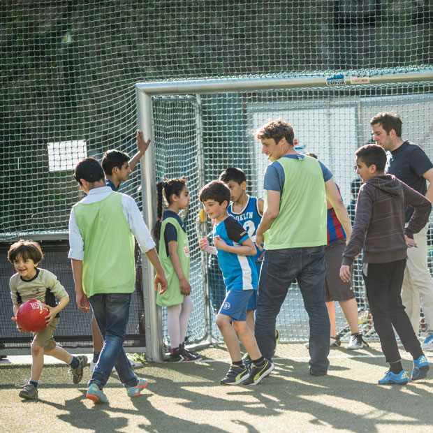 Sport verbindet – Integration von geflüchteten Kindern und Jugendlichen // HIMBEER