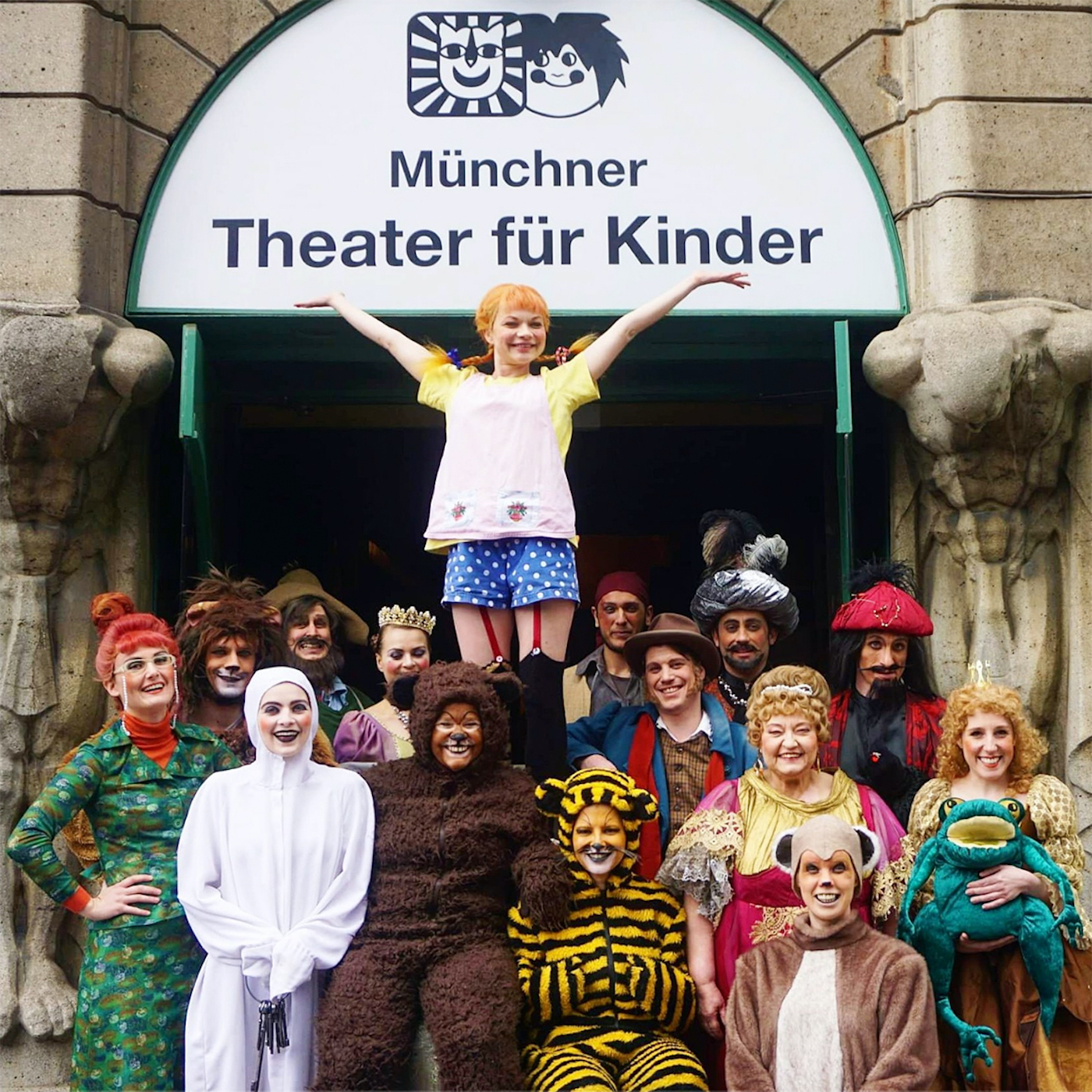 Tag der offenen Tür beim Münchner Theater für Kinder // HIMBEER