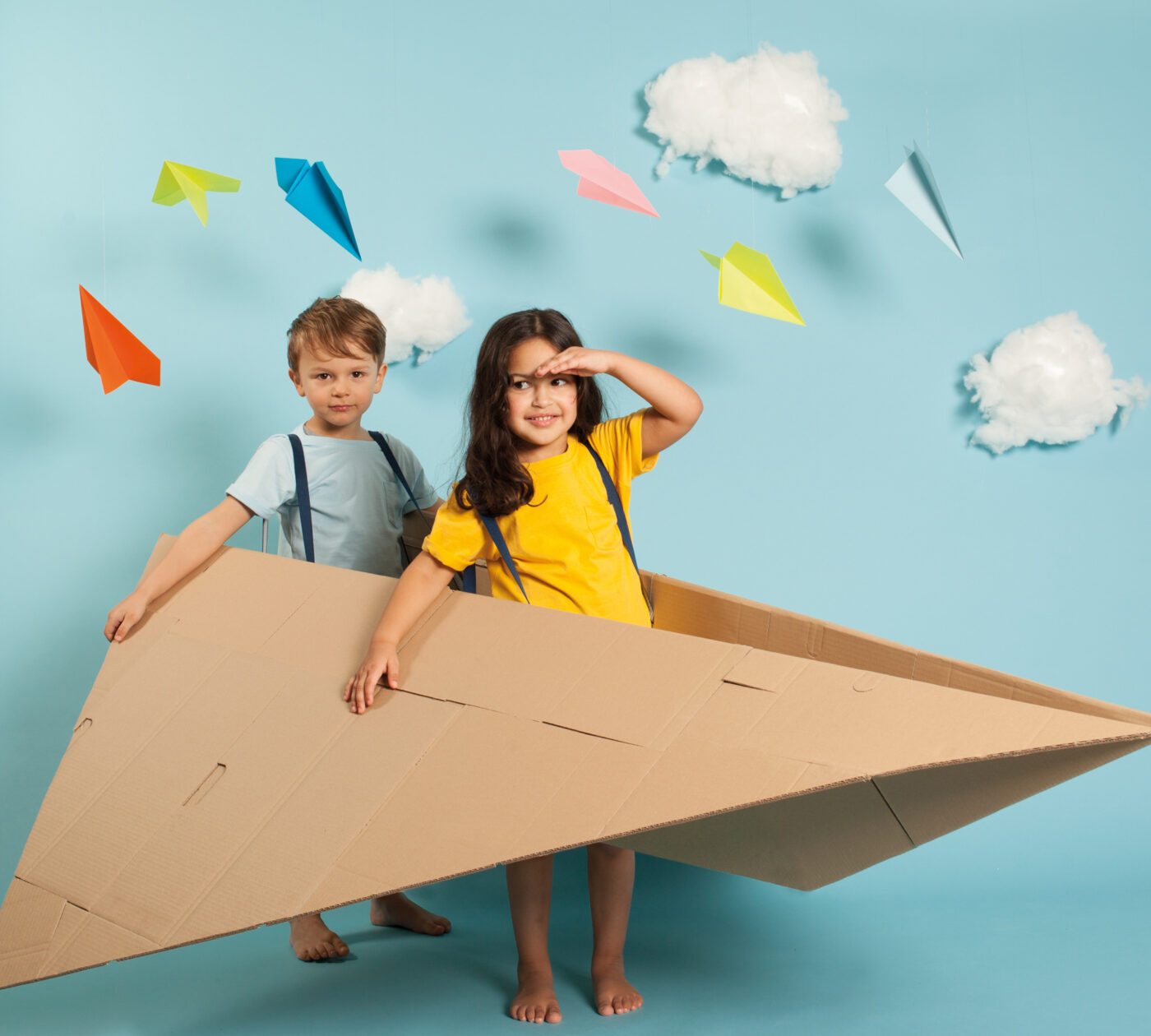 Tipps für die Reise mit Kindern: Fliegen mit Kindern // HIMBEER