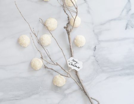 Rezept: Coconut Snowballs für Weihnachten // HIMBEER