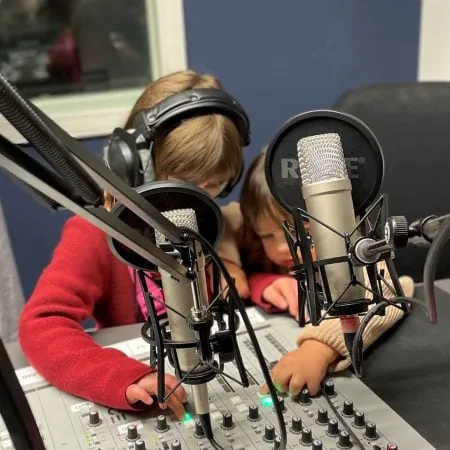 Mein Minimorgen auf Radio Feierwerk – Sendung am Wochenende für kleine Kinder in München, von Kindern gemacht // HIMBEER