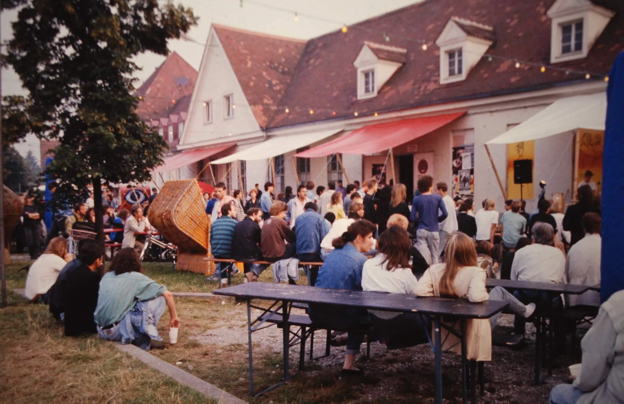 Fest Publikum 40 Jahre Feierwerk für Kultur und Leben in München für Kinder und Familien // HIMBEER