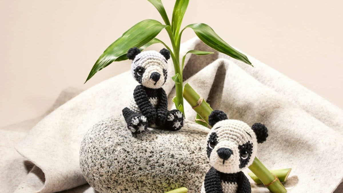 Panda häkeln –Pandabären fürs Kinderzimmer // HIMBEER