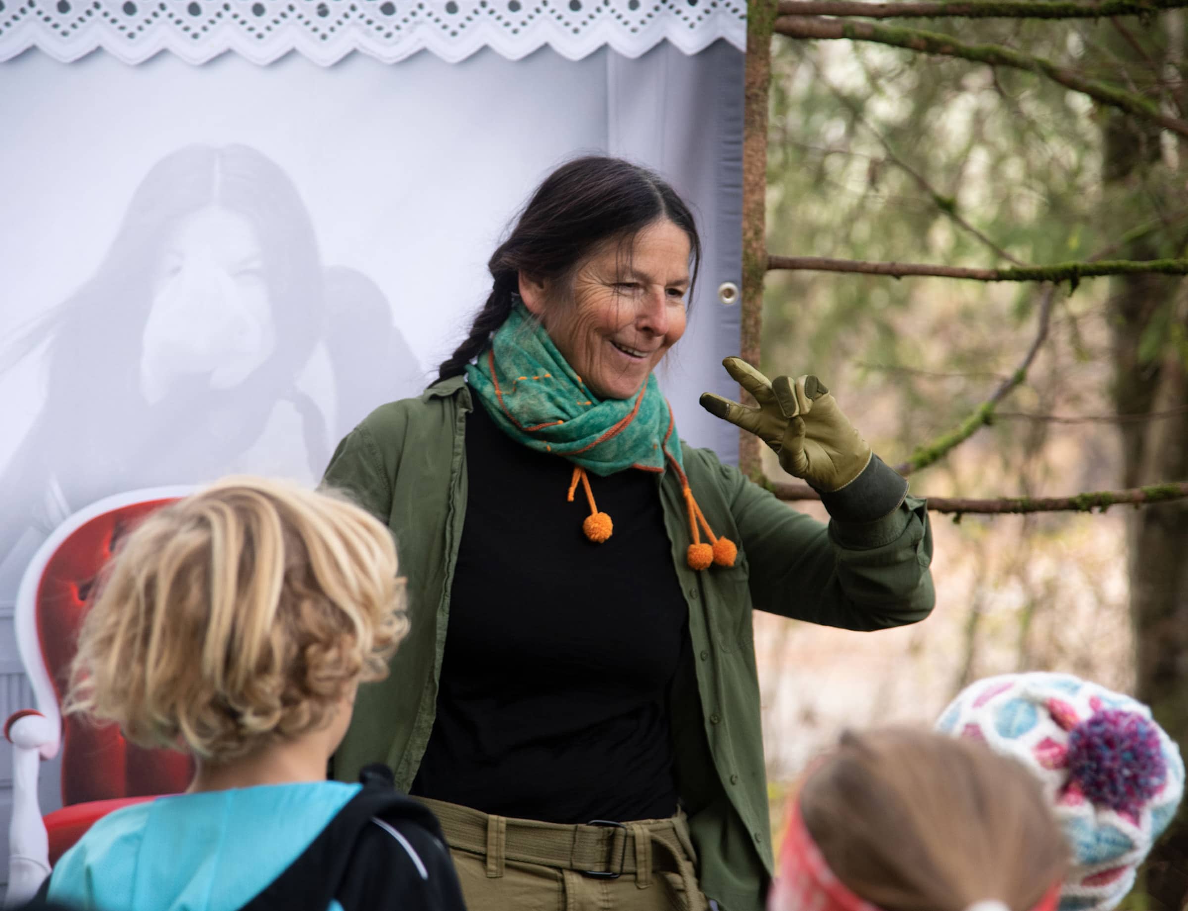 Tipps für das Pfingstwochenende 2023: Katharina Ritter beim City Stories Geschichtenfest in München für Kinder // HIMBEER
