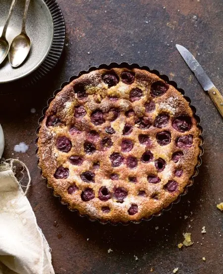 Kirsch-Nuss-Clafoutis aus Taste of Green backen // HIMBEER