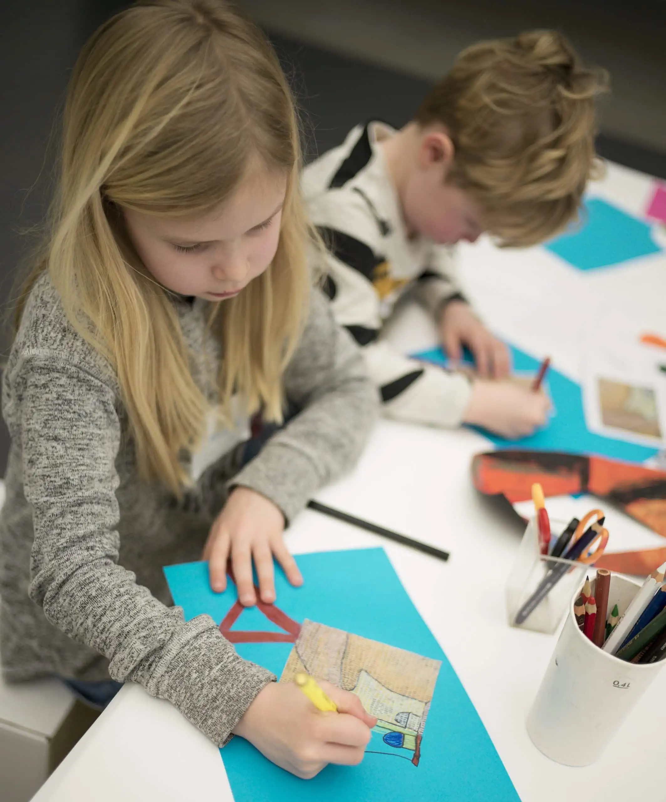 Das dritte Juniwochenende 2023: Kinder können Kunst Linienzauber in der Pinakothek der Moderne // HIMBEER