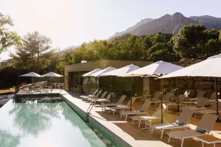 Am Zenpool im Club Med in Marbella – Reisebericht // HIMBEER