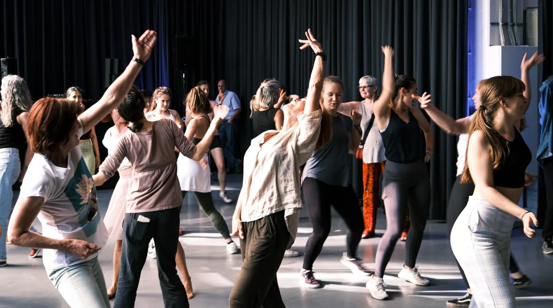 Tipps zum Herbstferien-Start: DanceAbility im Gasteig HP8 // HIMBEER