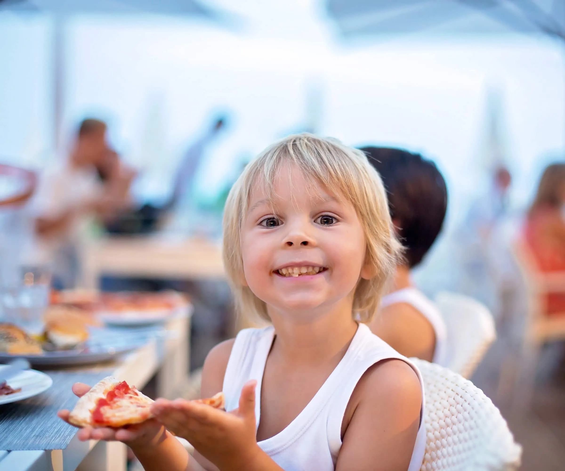 Kinderfreundliche Gastronomie in München – Tipps von Chris Lehner, worauf man beim Essengehen mit Kindern achten sollte // HIMBEER