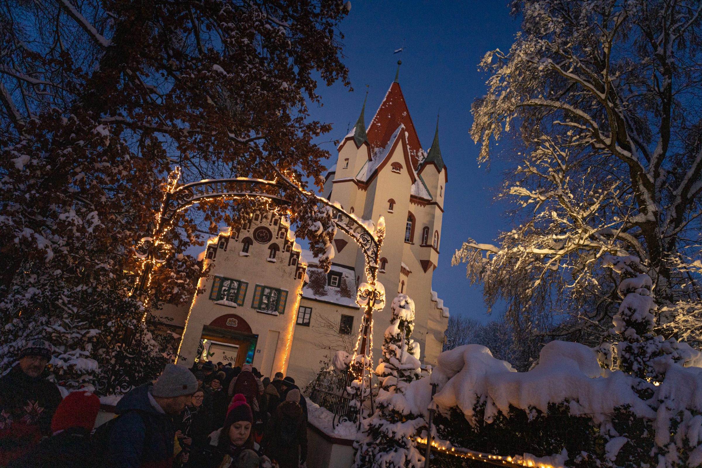 Die schönsten Weihnachtsmärkte im Münchner Umland: Das Schloss Kaltenberg // HIMBEER 