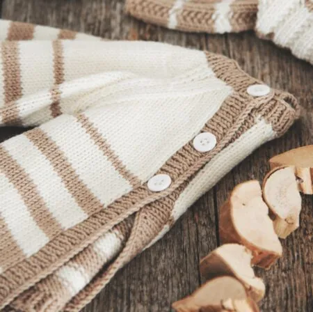 Pulloverjäckchen stricken // HIMBEER