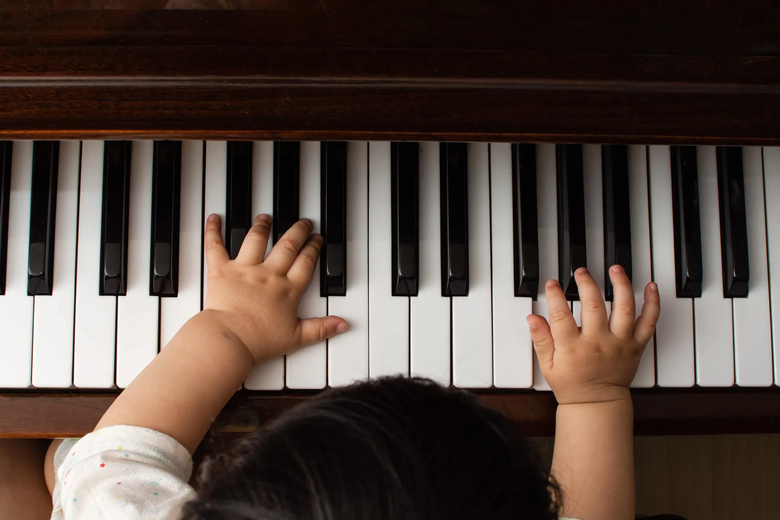 Tipps für Familien mit Babys und Kleinkindern in München: Pianobaby und Pianokids-Konzerte // HIMBEER