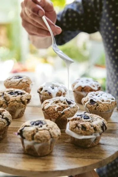 Blaubeer-Mohn-Muffins // HIMBEER