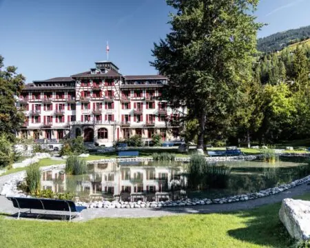 Urlaubstipp für Familien von Good Travel: Sommer im Kurhaus Bergün in Graubünden, Schweiz // HIMBEER