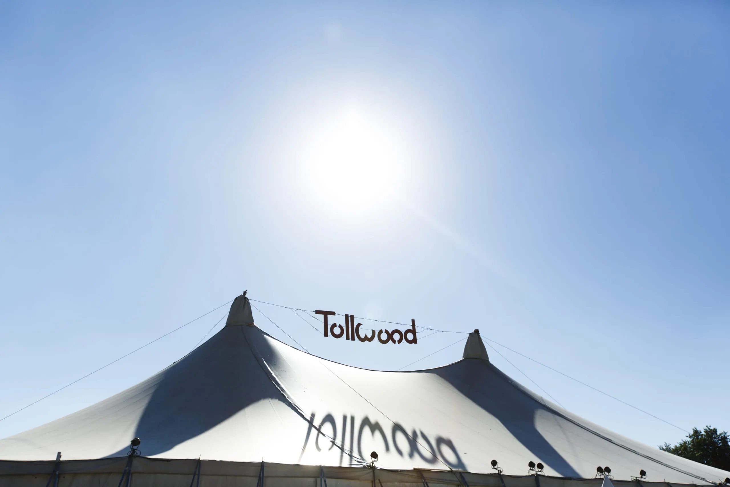 Das Tollwood Zelt // HIMBEER