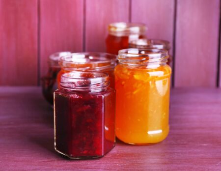 Rezept: Fruchtige Marmelade kochen – selber Marmelade aus frischen Früchten einkochen // HIMBEER