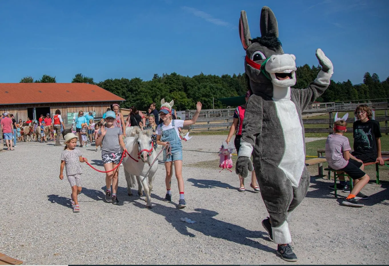 Kinderfest auf Gut Aiderbichl // HIMBEER