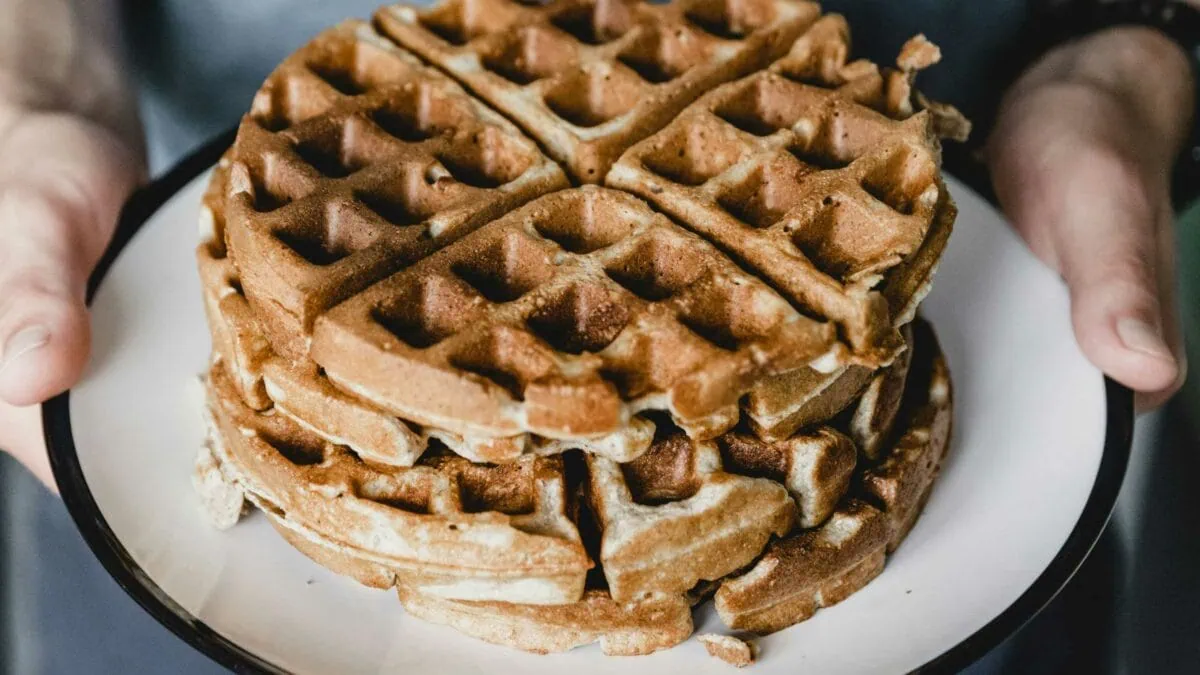 Leckere Waffeln backen für Groß und Klein // HIMBEER