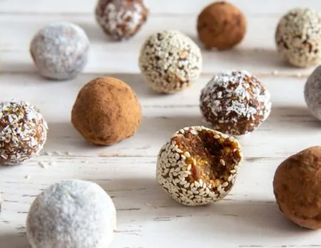 Rezept für Energy Balls bzw. Stillkugeln // HIMBEER