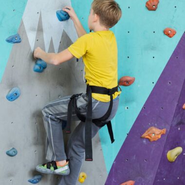 Top Boulder- und Kletterhallen in München für Kinder // HIMBEER