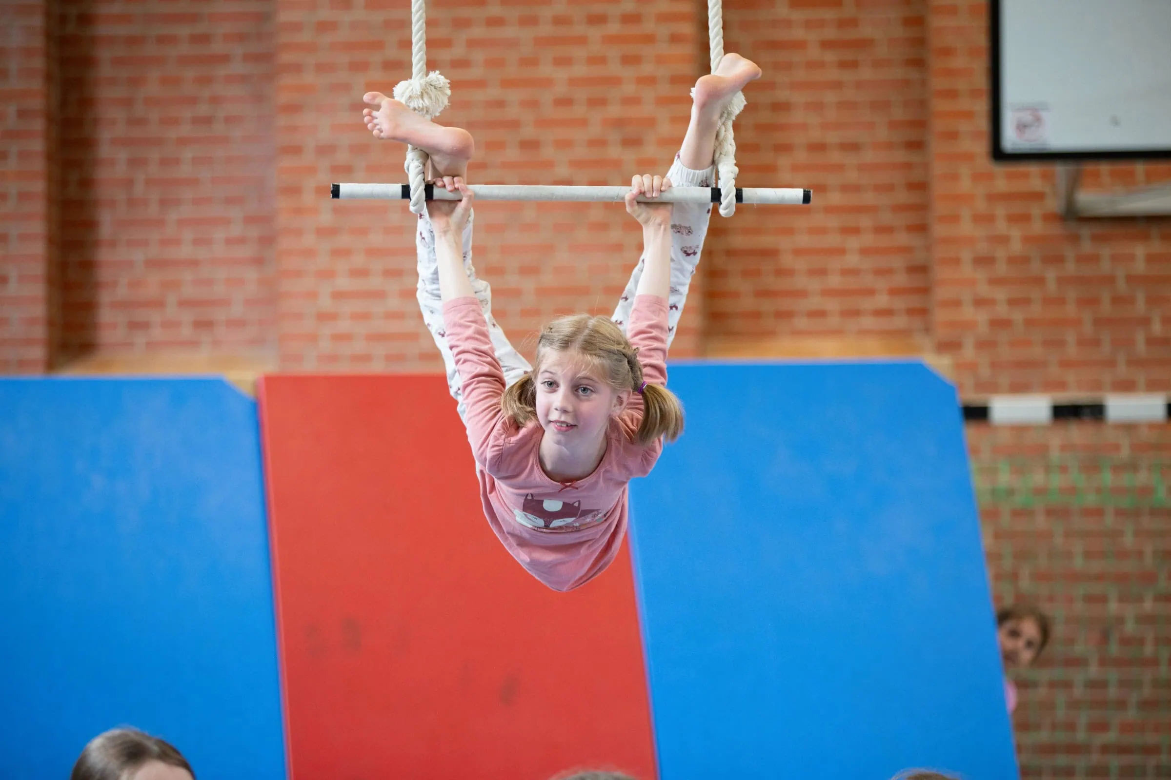 Faschingsferien-Kurse für aktive Kinder in München: Zirkusferiencamp im Circus Briliamuzo 