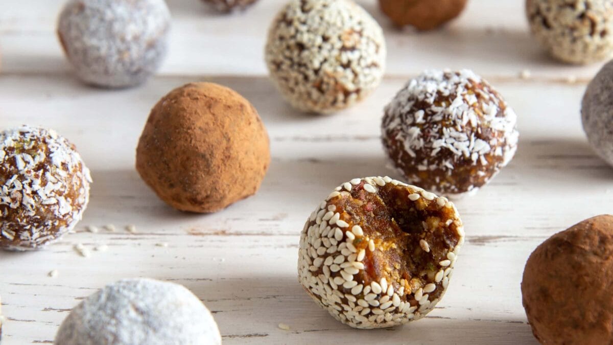 Rezept für Energy Balls bzw. Stillkugeln // HIMBEER