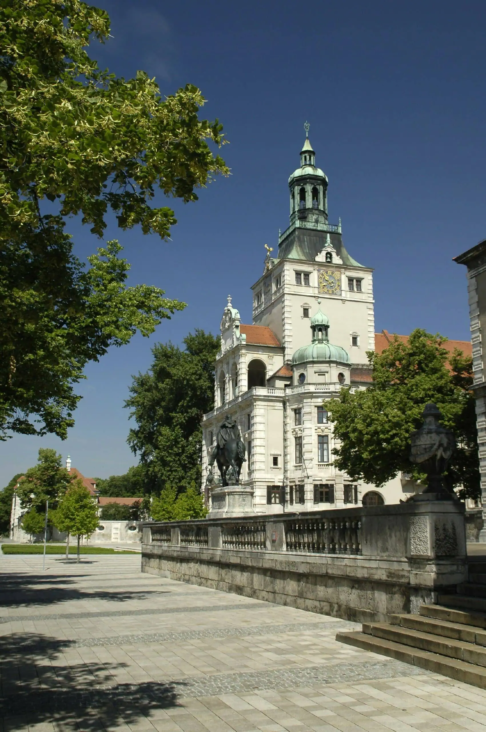 Bayerisches Nationalmuseum Familienkonzert // HIMBEER